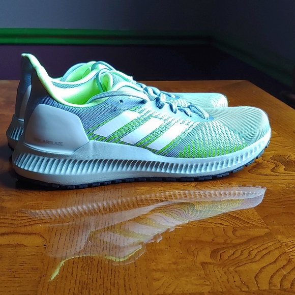 *SOLD*Adidas Solar Blaze Women's Sz 7 F34546 Gray - Picture 1 of 8